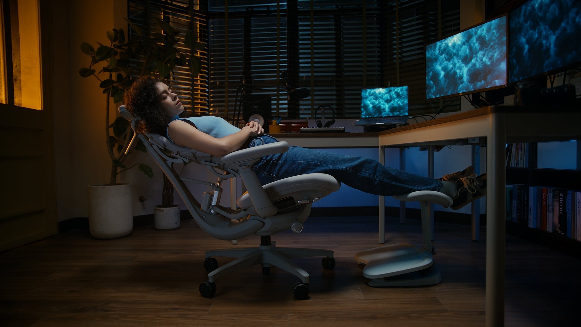 How LiberNovo Omni’s Dynamic Support Reduces Back Pain