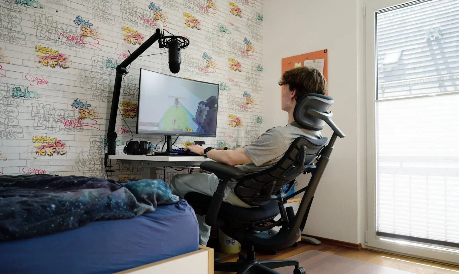 Best Office Chair for Long Hours: Study Without Back Pain