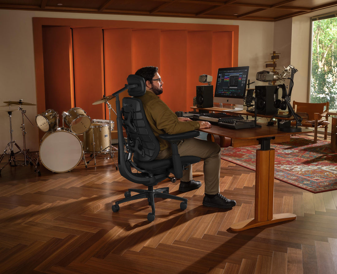 Auch im Sommer entspannt sitzen – mit den ergonomischen Bürostühlen von LiberNovo mit Active Air Flow
